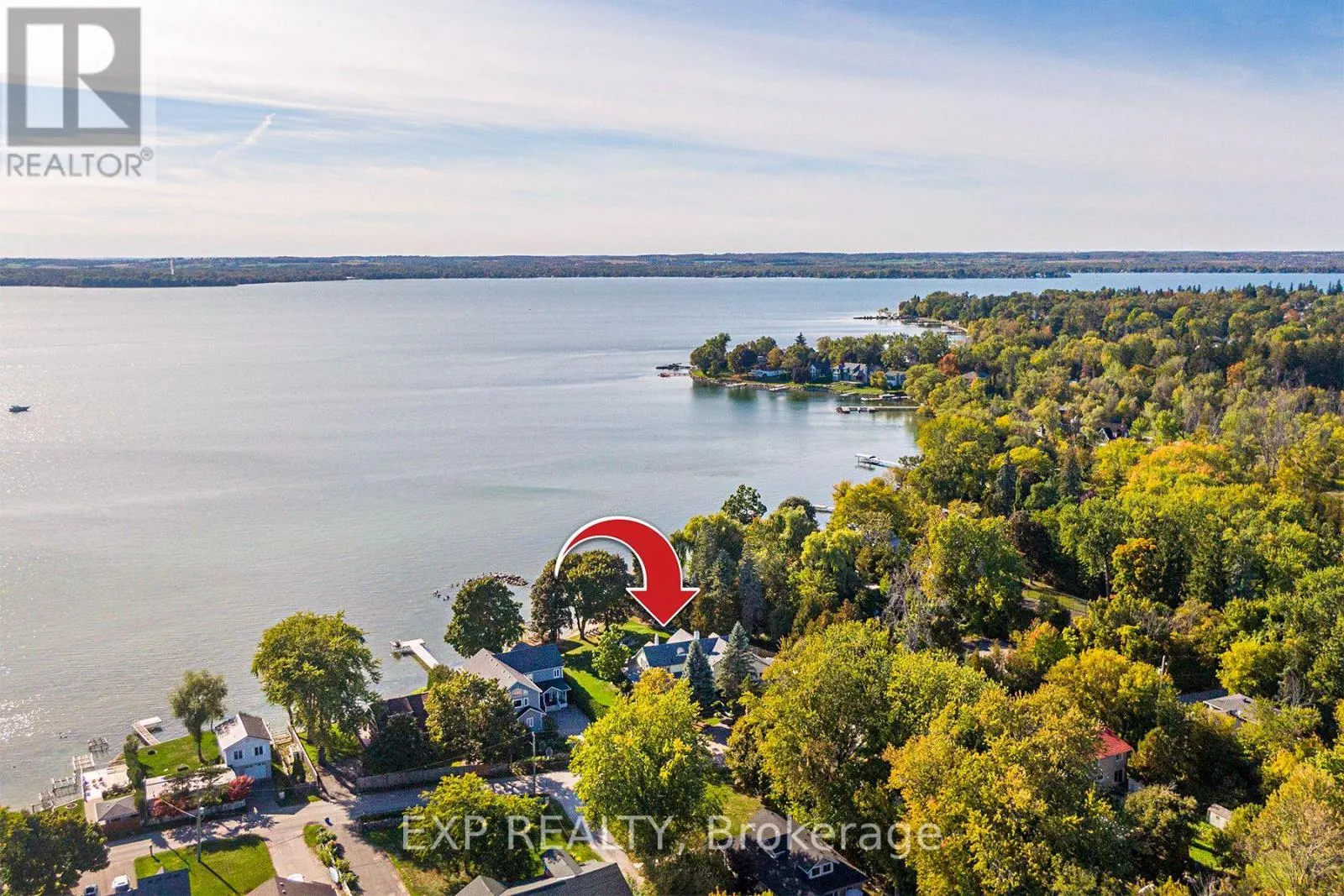 376 LAKE DRIVE N