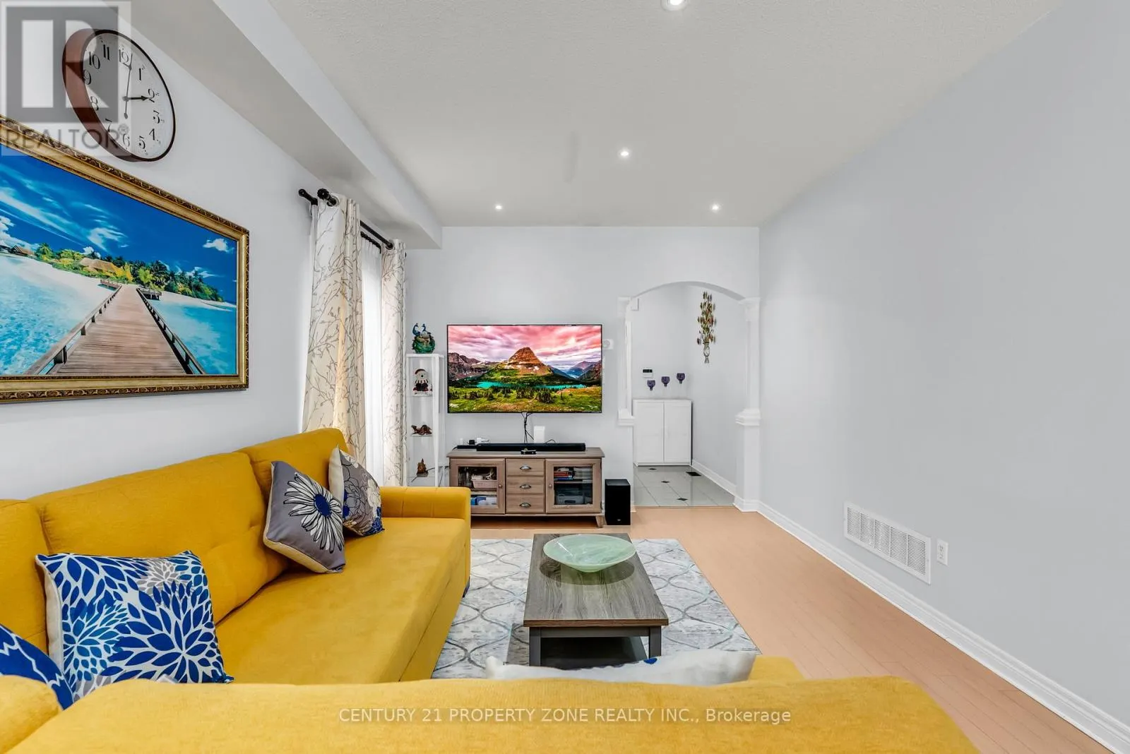 18 GRACEWELL ROAD