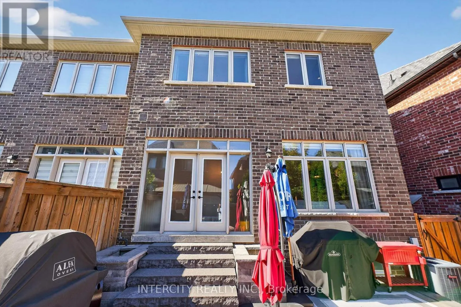 14 GREAT HERON COURT