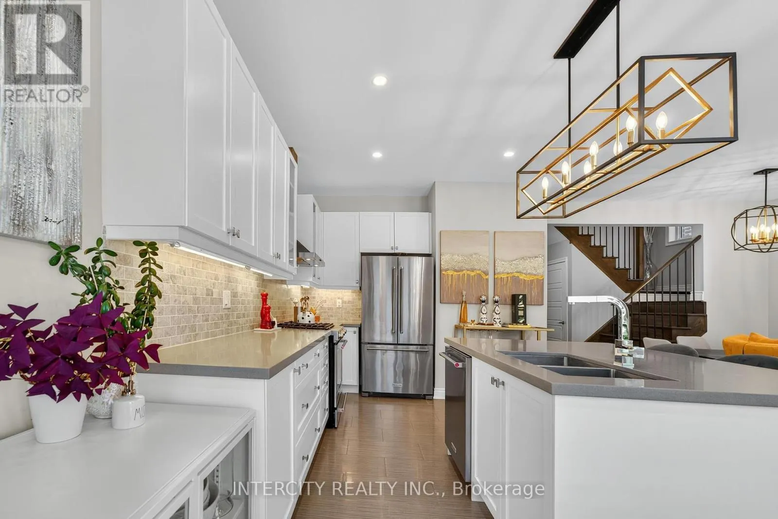 14 GREAT HERON COURT