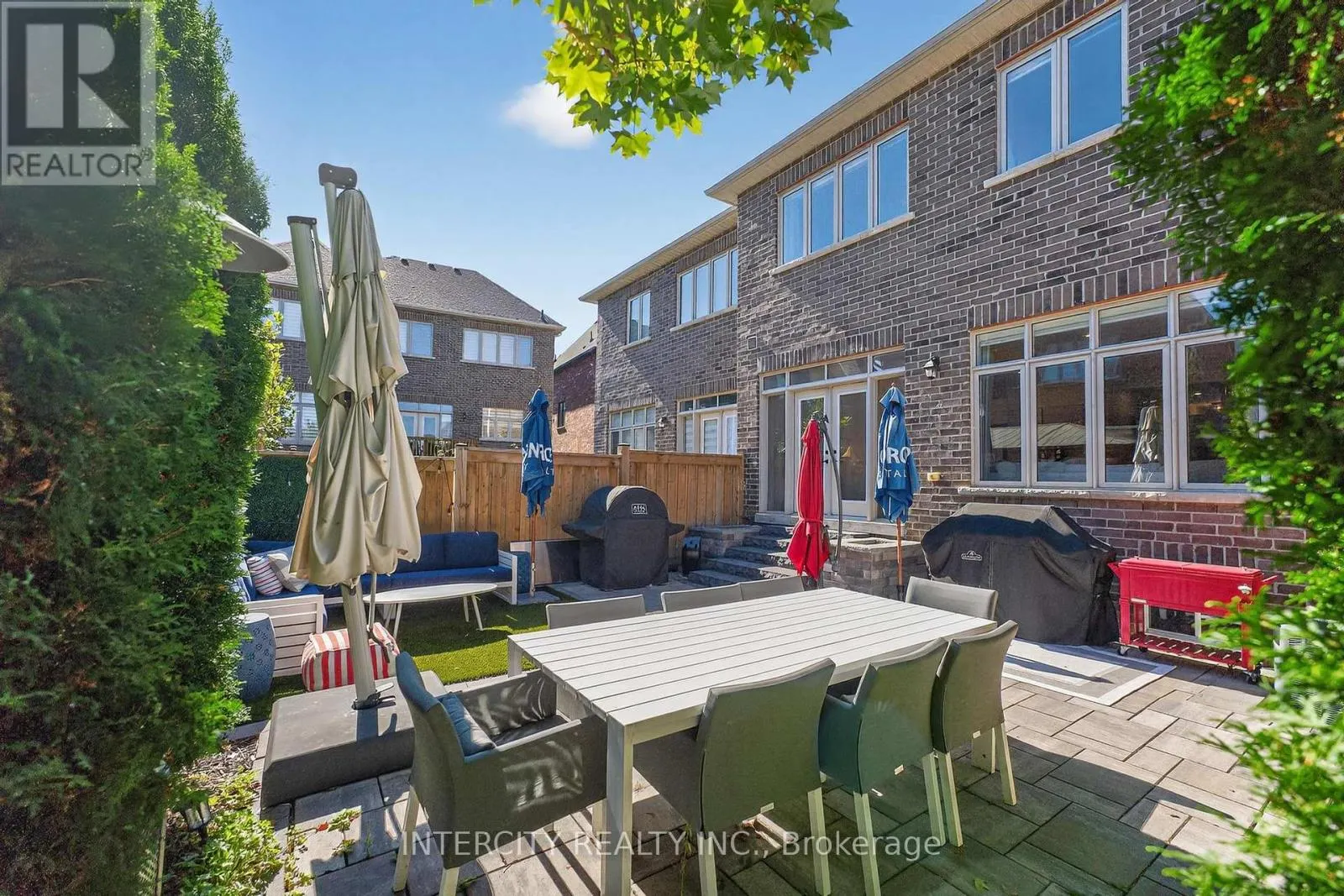 14 GREAT HERON COURT