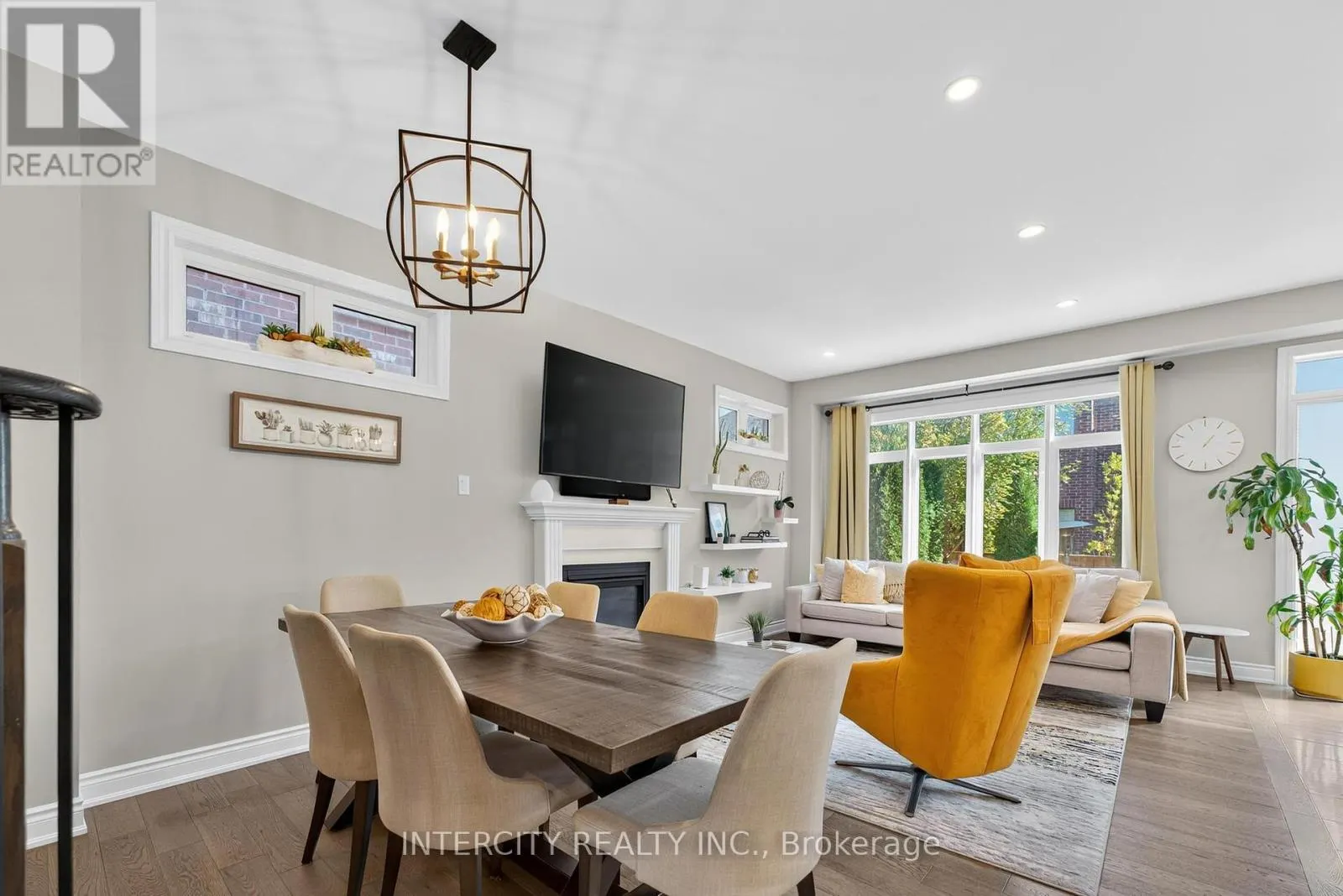 14 GREAT HERON COURT