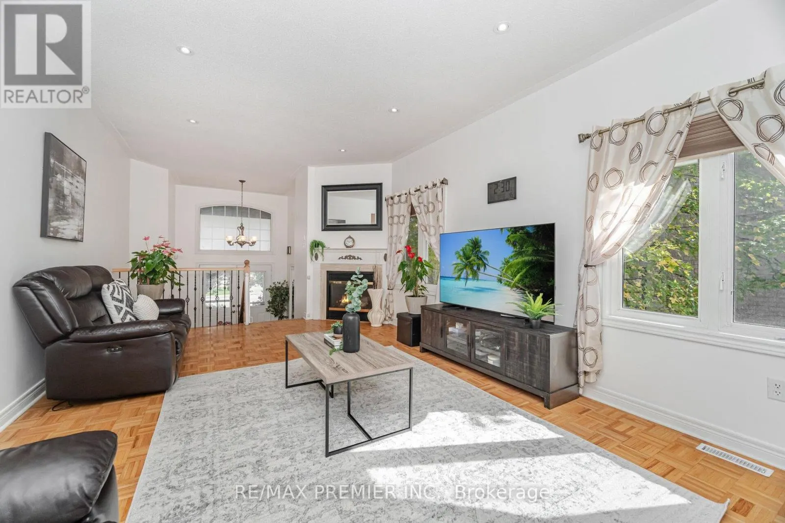 183 REGENCY VIEW HEIGHTS