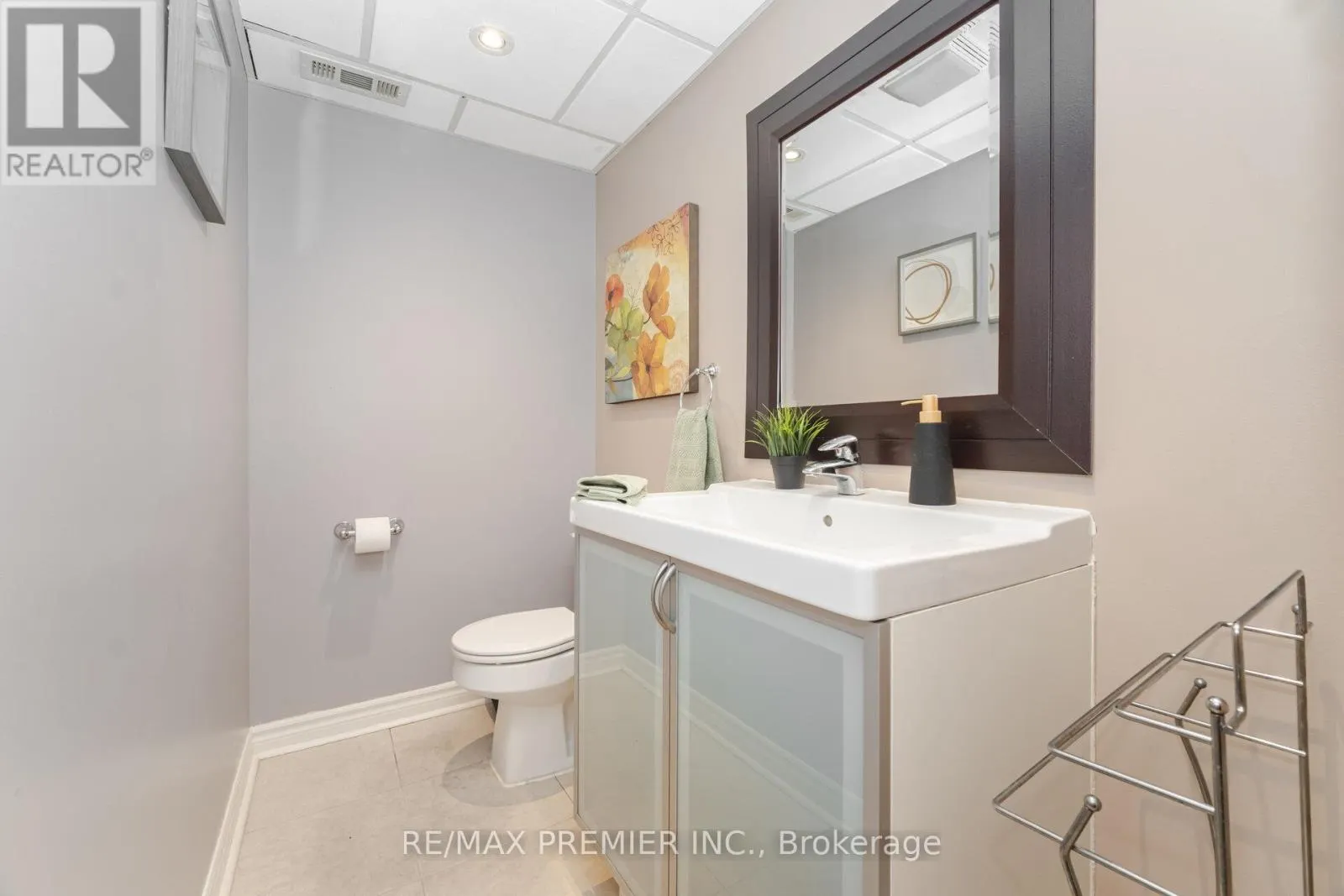 183 REGENCY VIEW HEIGHTS