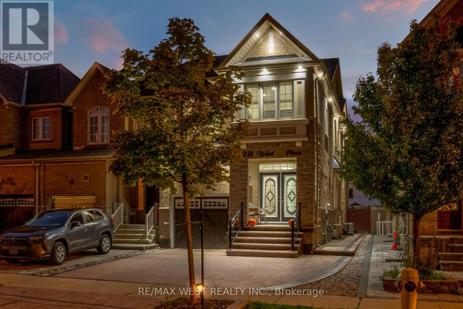 238 WARDLAW PLACE