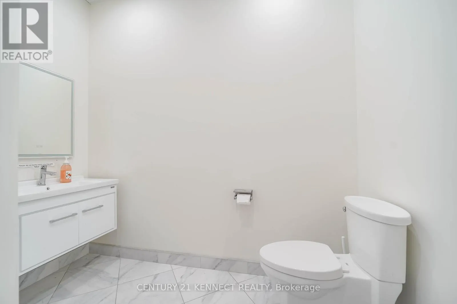 16 - 7780 WOODBINE AVENUE
