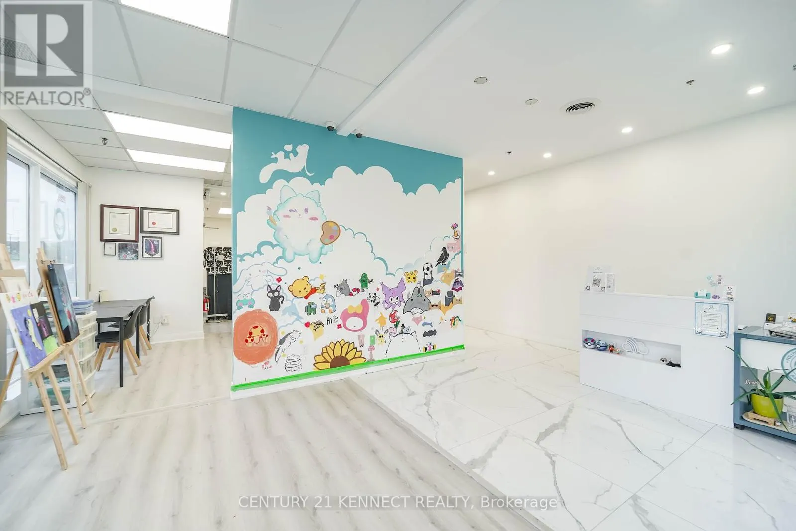 16 - 7780 WOODBINE AVENUE