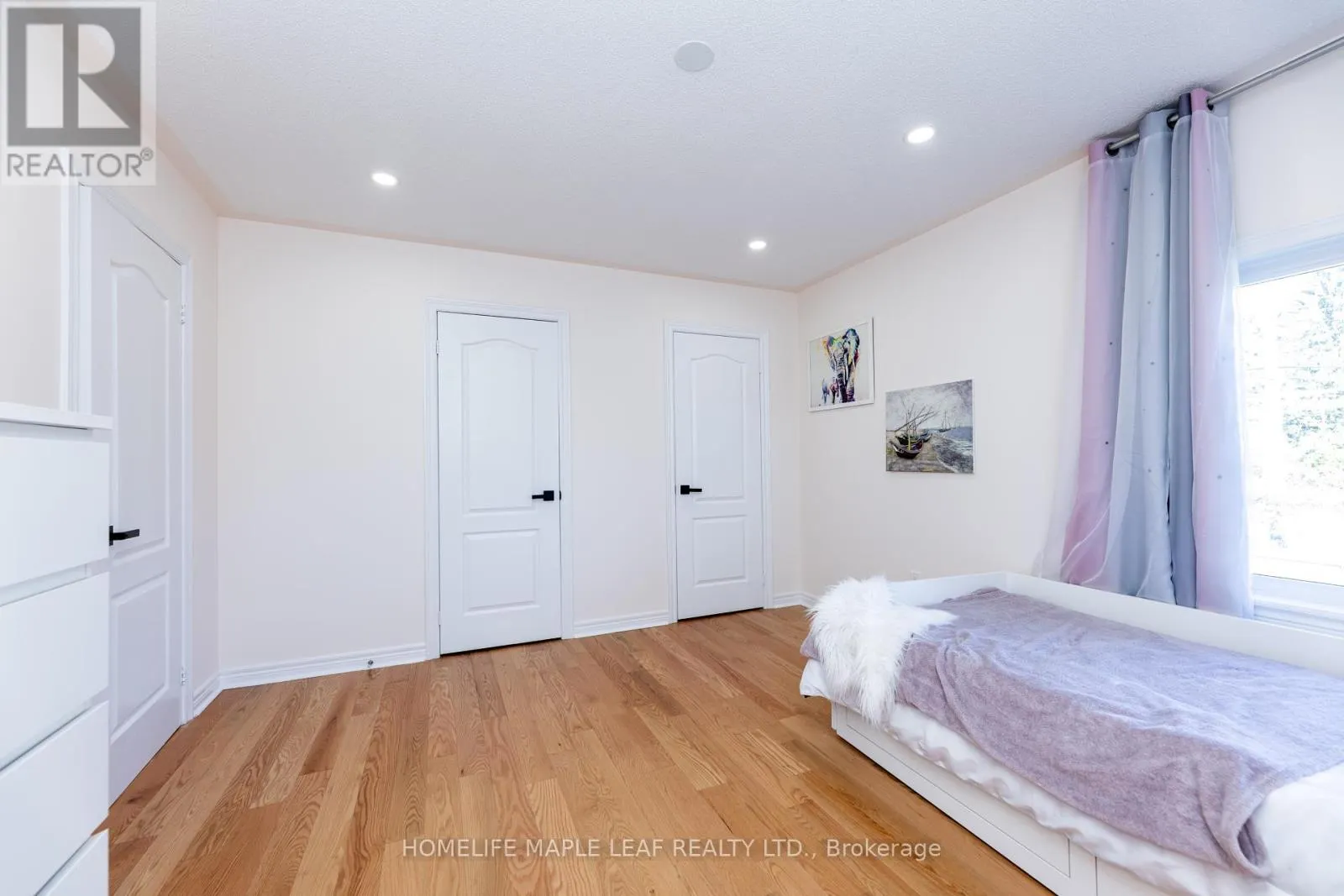 238 DEVONSLEIGH BOULEVARD