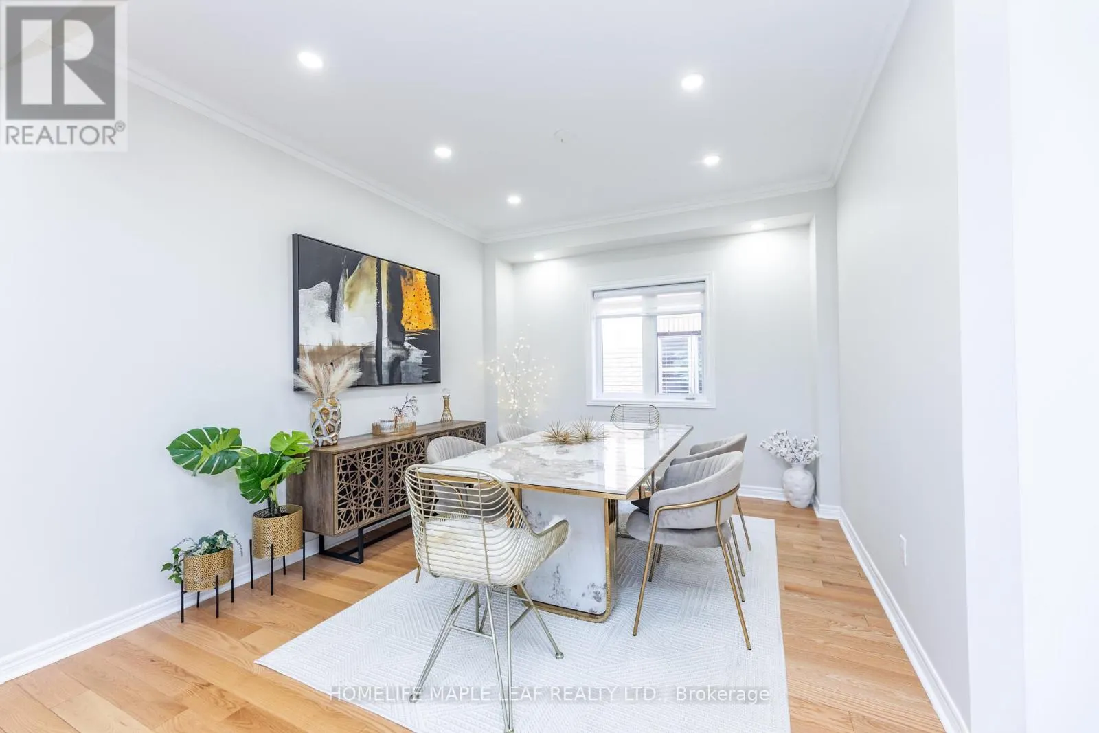 238 DEVONSLEIGH BOULEVARD