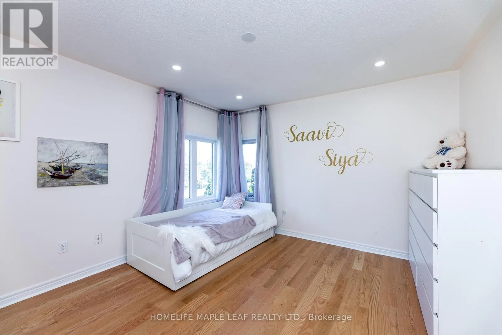 238 DEVONSLEIGH BOULEVARD
