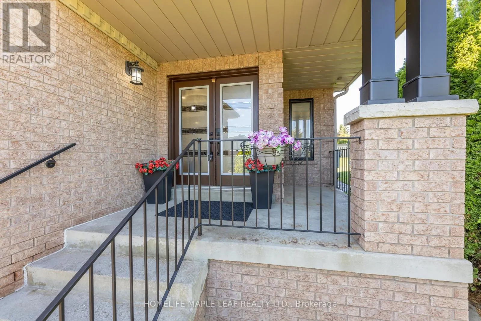 238 DEVONSLEIGH BOULEVARD