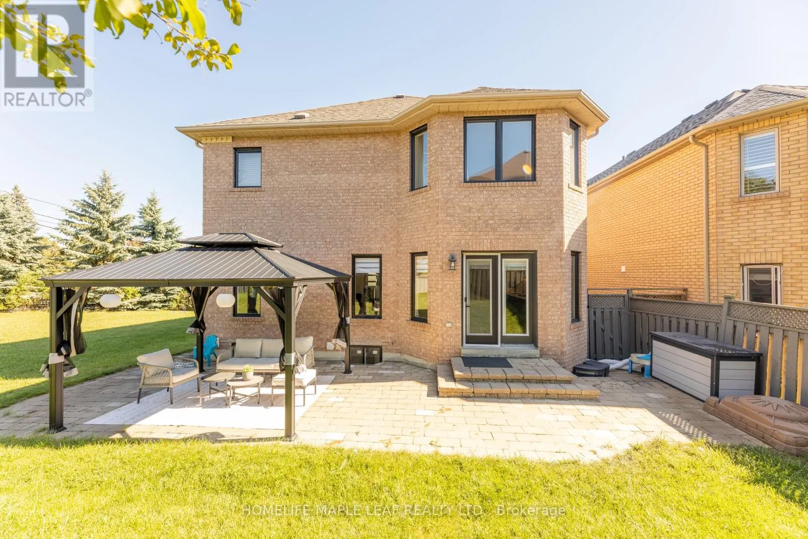 238 DEVONSLEIGH BOULEVARD