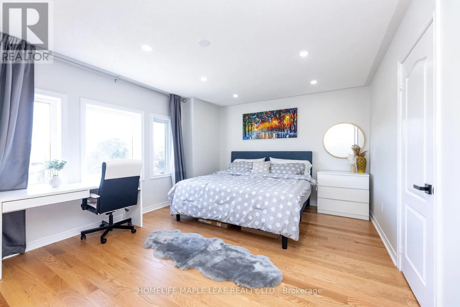 238 DEVONSLEIGH BOULEVARD
