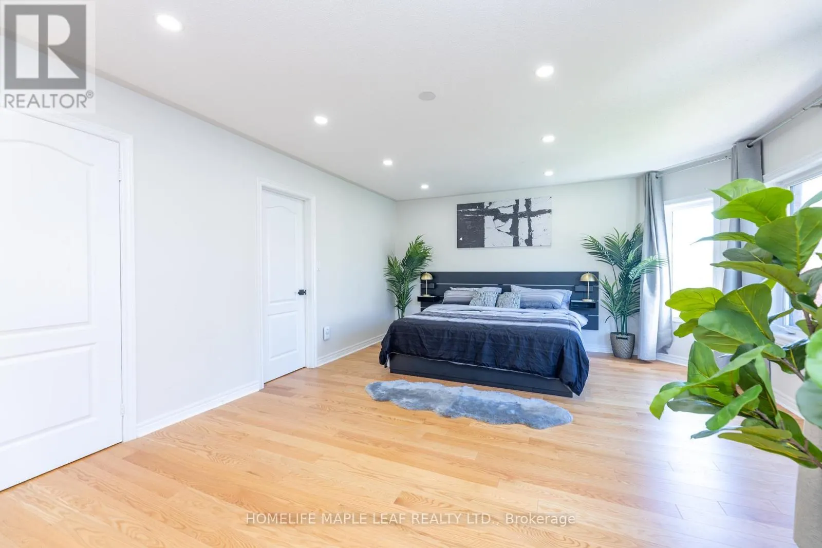 238 DEVONSLEIGH BOULEVARD