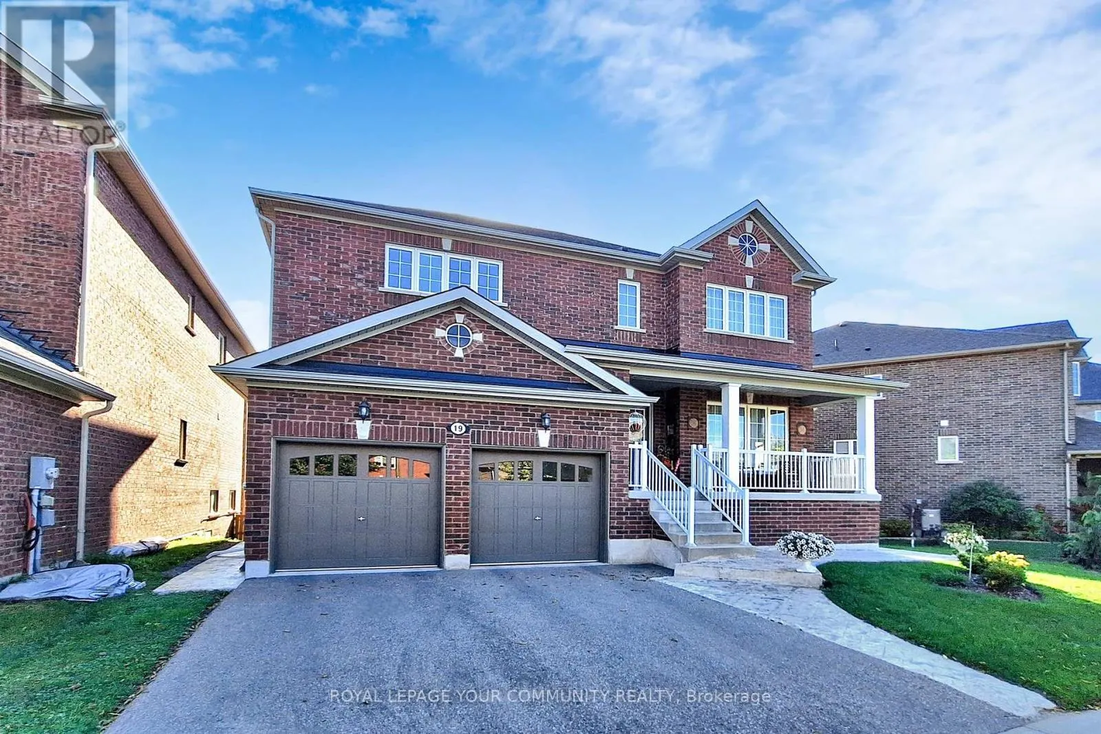 19 RICHMOND PARK DRIVE