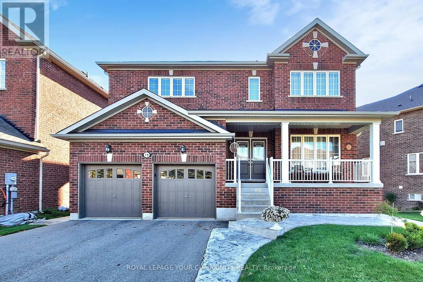 19 RICHMOND PARK DRIVE