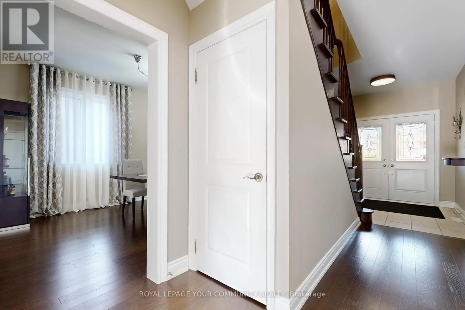19 RICHMOND PARK DRIVE