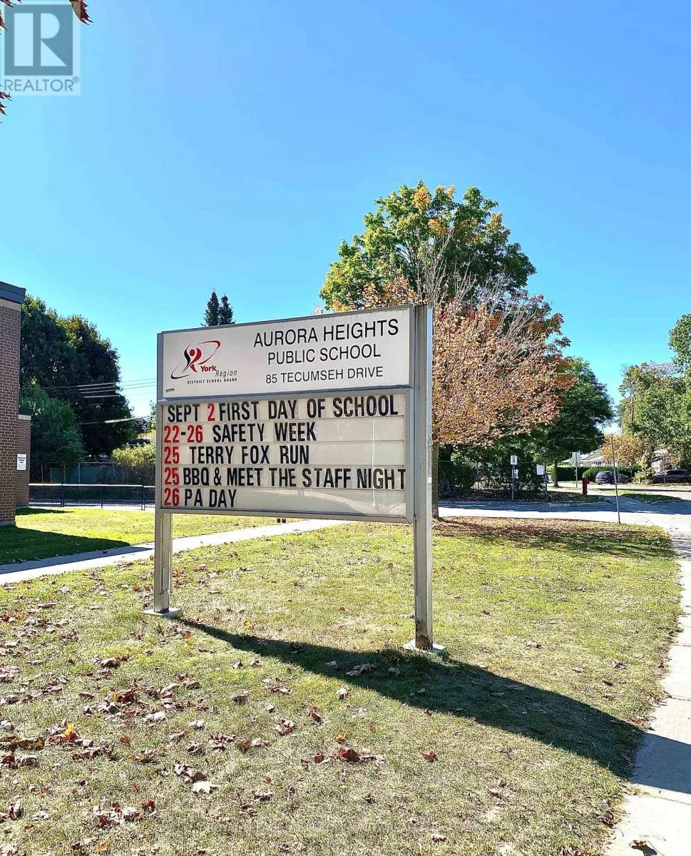 108 ORCHARD HEIGHTS BOULEVARD