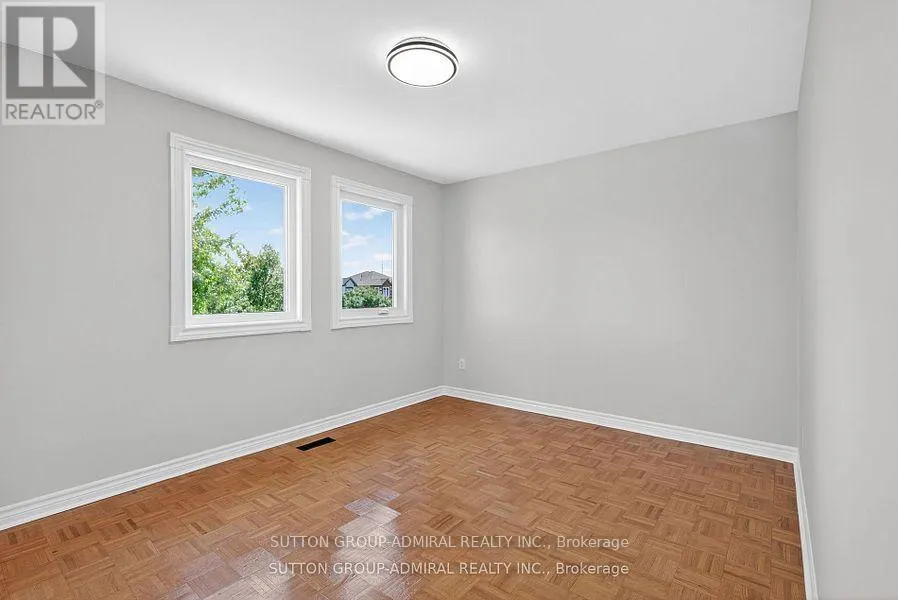 43 KEREMEOS CRESCENT