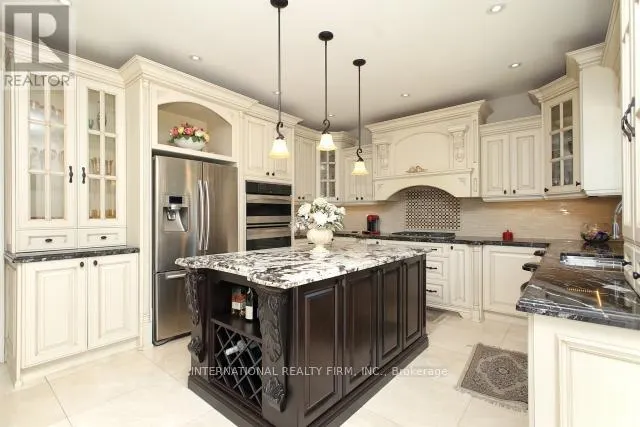 7 ELDERWOOD DRIVE