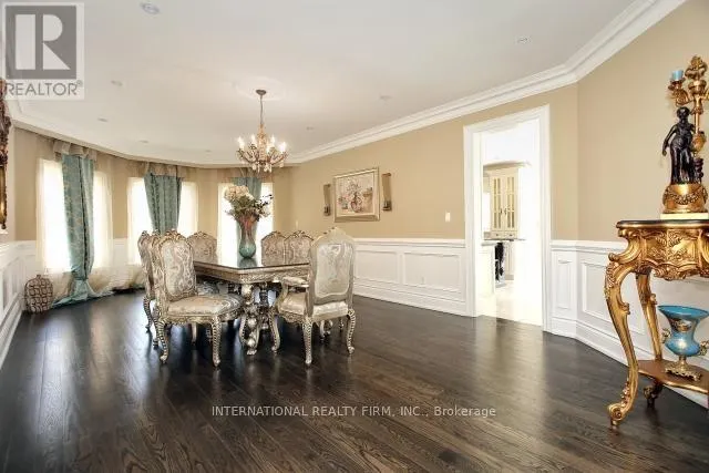7 ELDERWOOD DRIVE