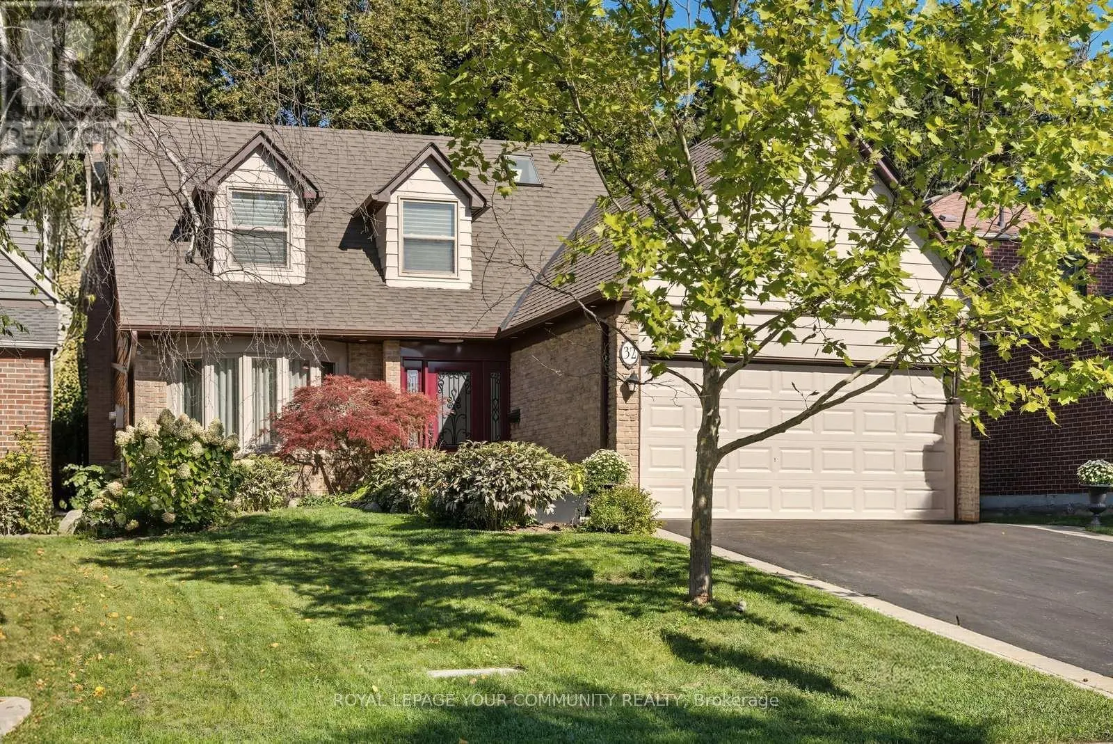 32 RAVENGLOSS DRIVE