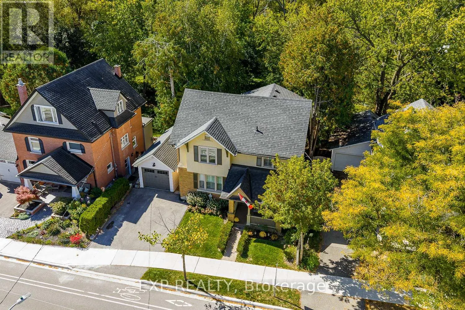 208 LORNE AVENUE