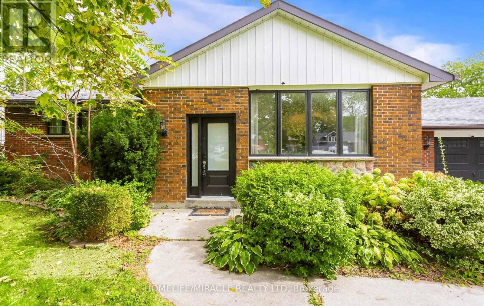 17 KINSLEY STREET