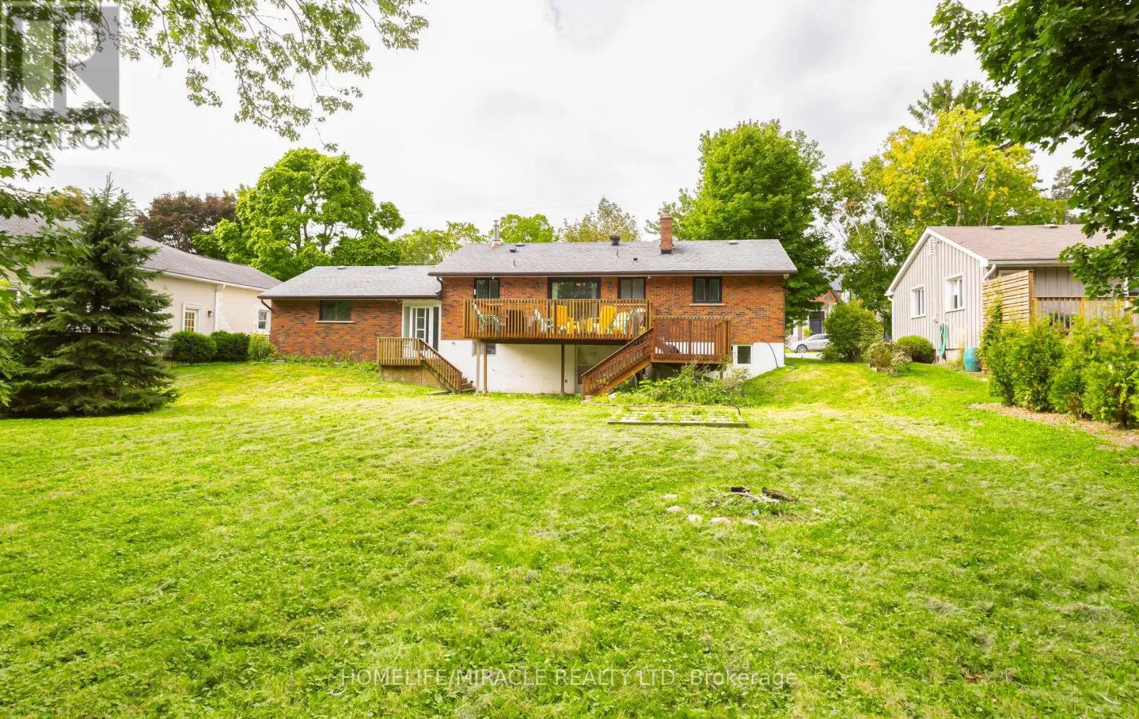 17 KINSLEY STREET