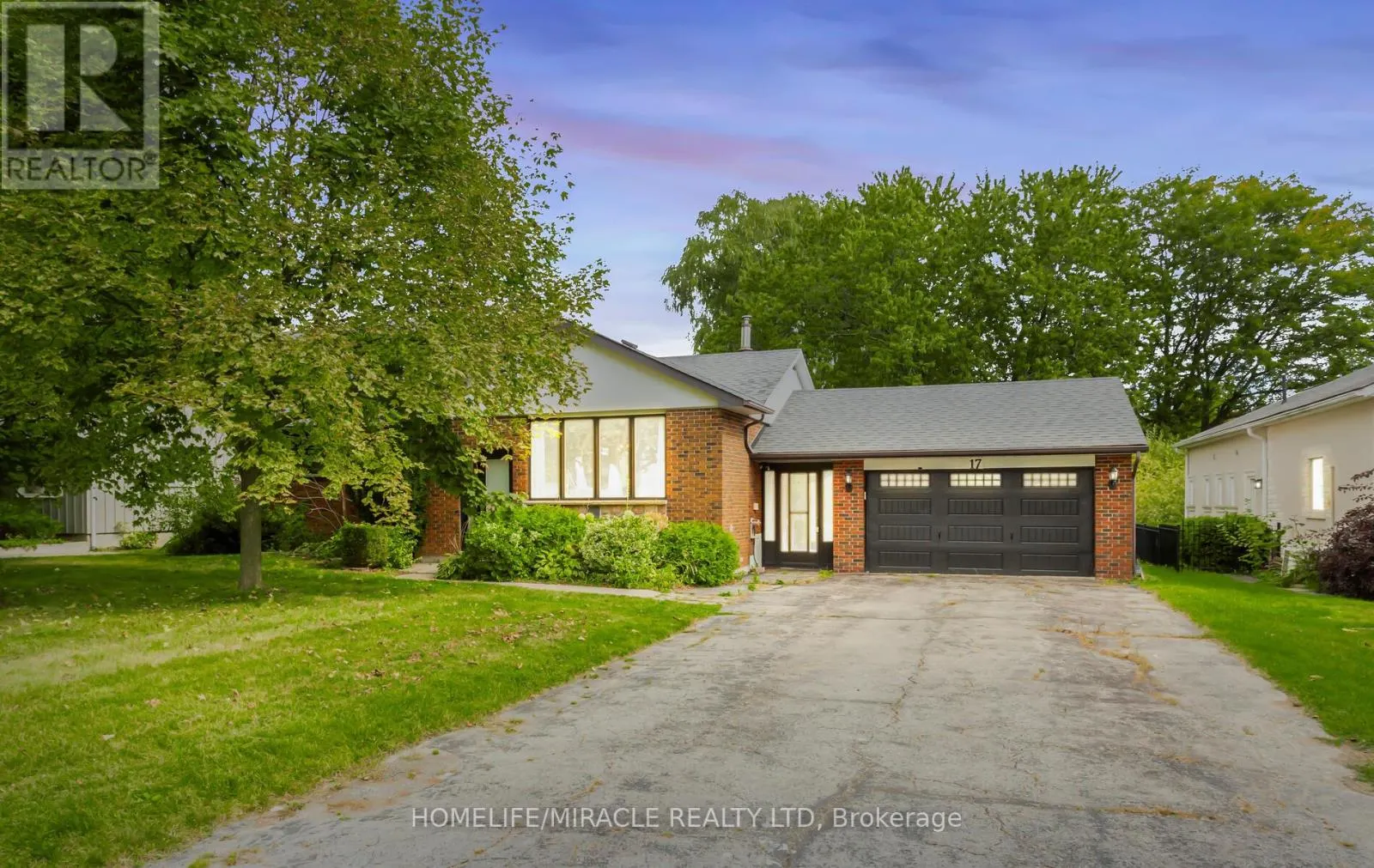 17 KINSLEY STREET