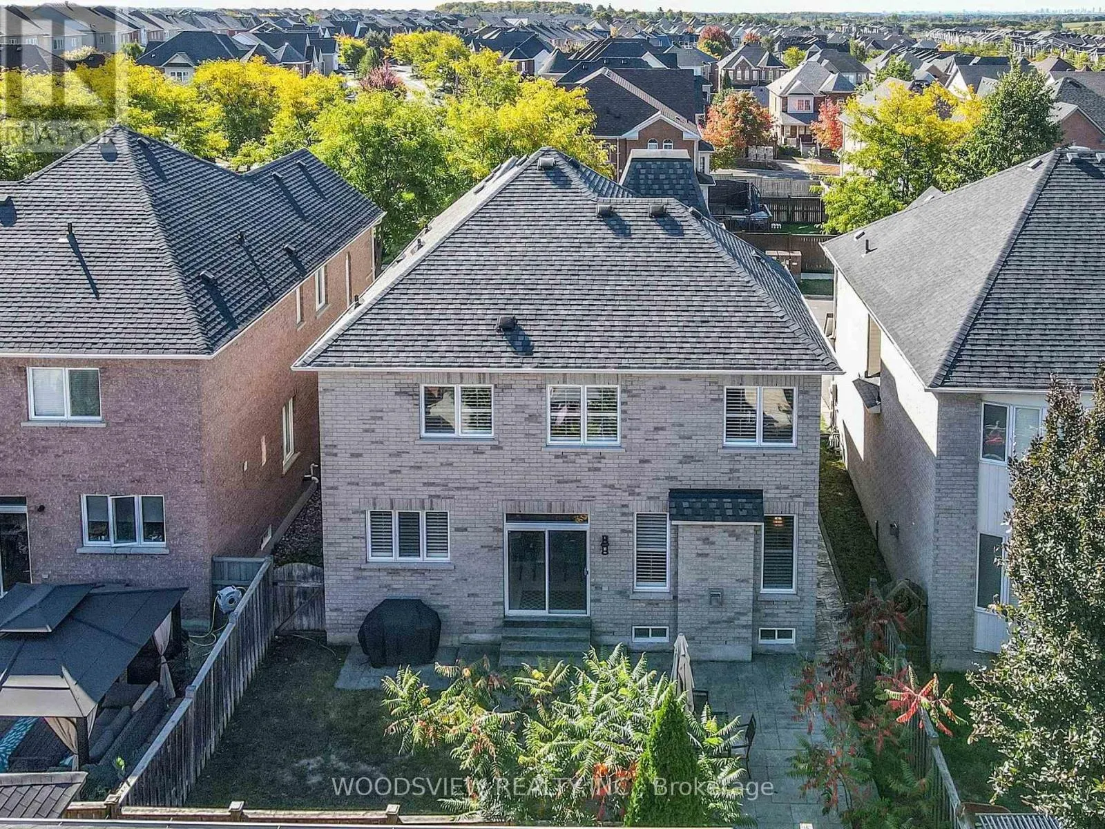 26 MANLEY AVENUE