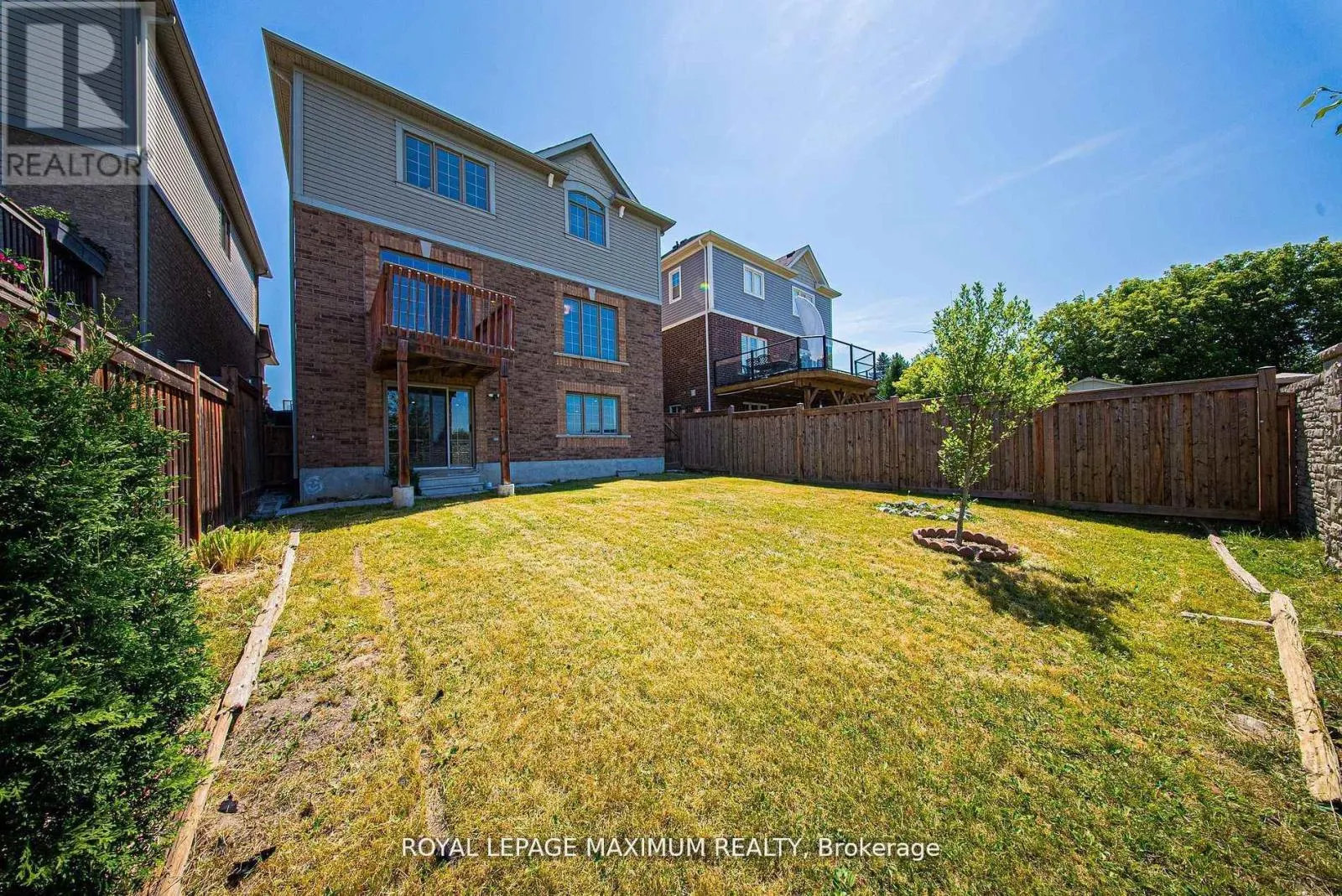 80 CAUTHERS CRESCENT