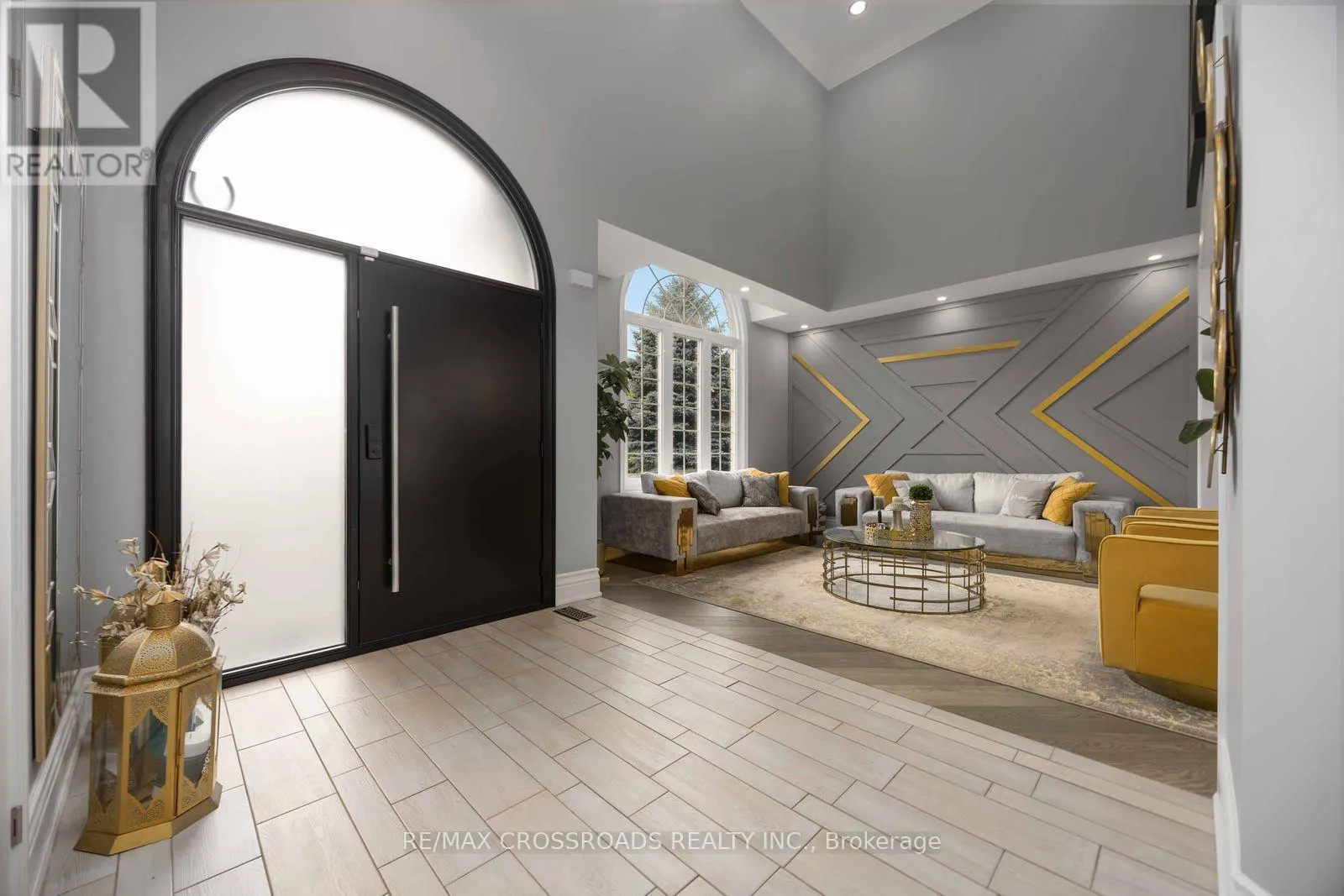50 GRANDLEA CRESCENT