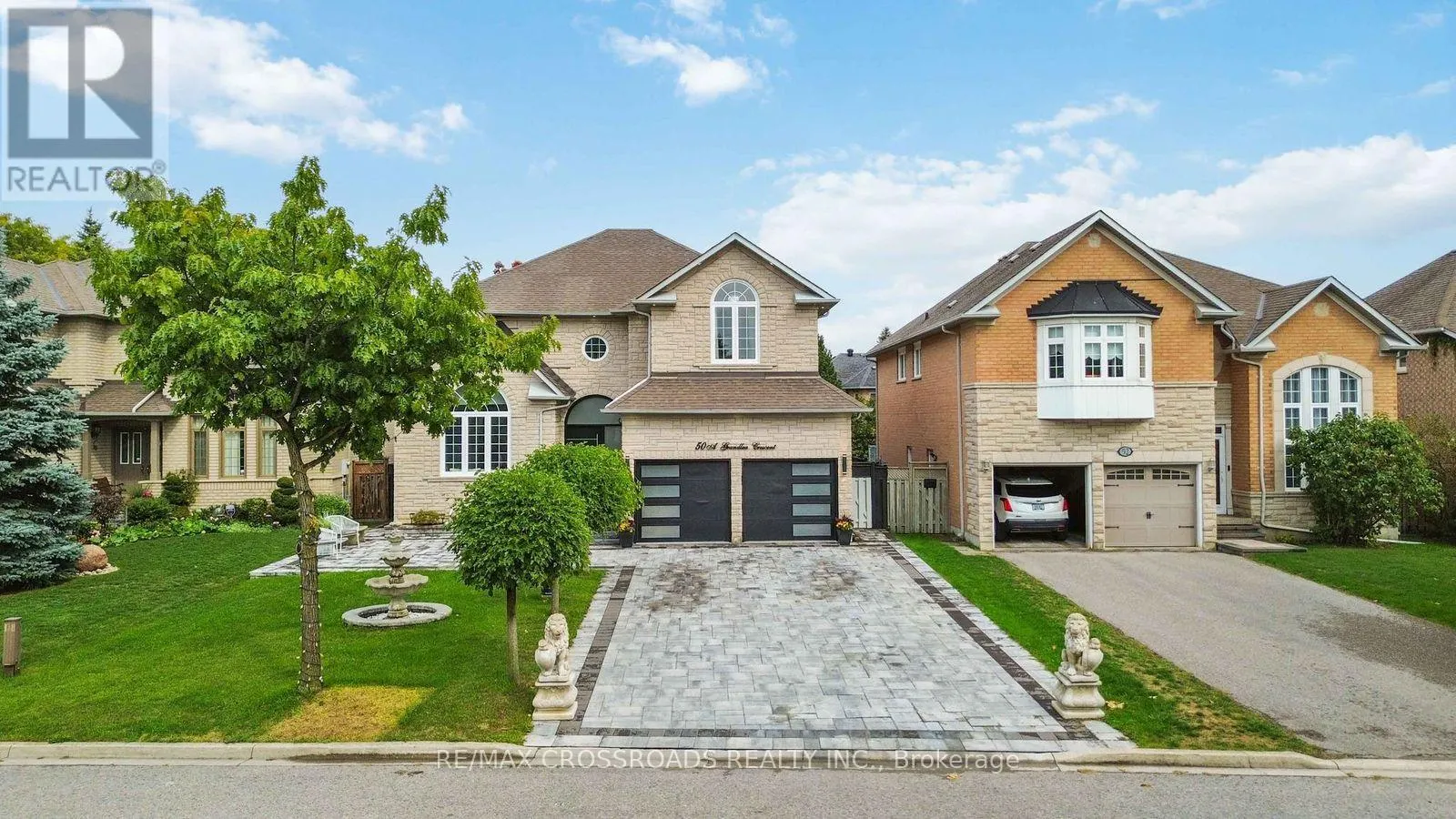 50 GRANDLEA CRESCENT