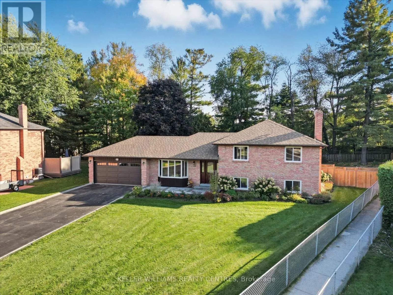 21 VALENTINI AVENUE