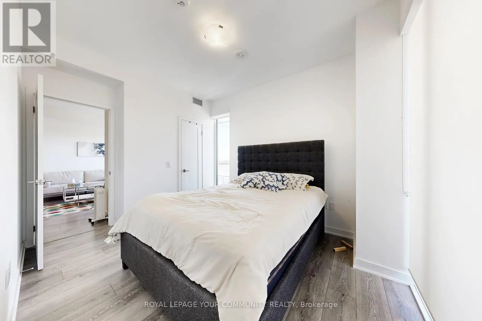 503 - 95 ONEIDA CRESCENT