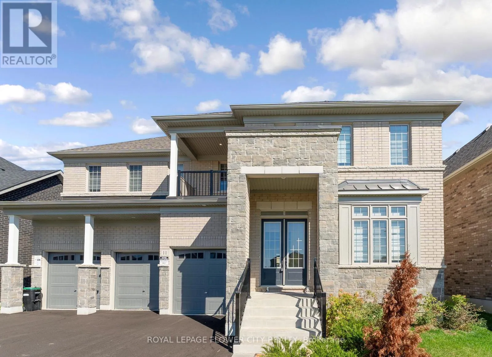 11 WINTERGREEN LANE N