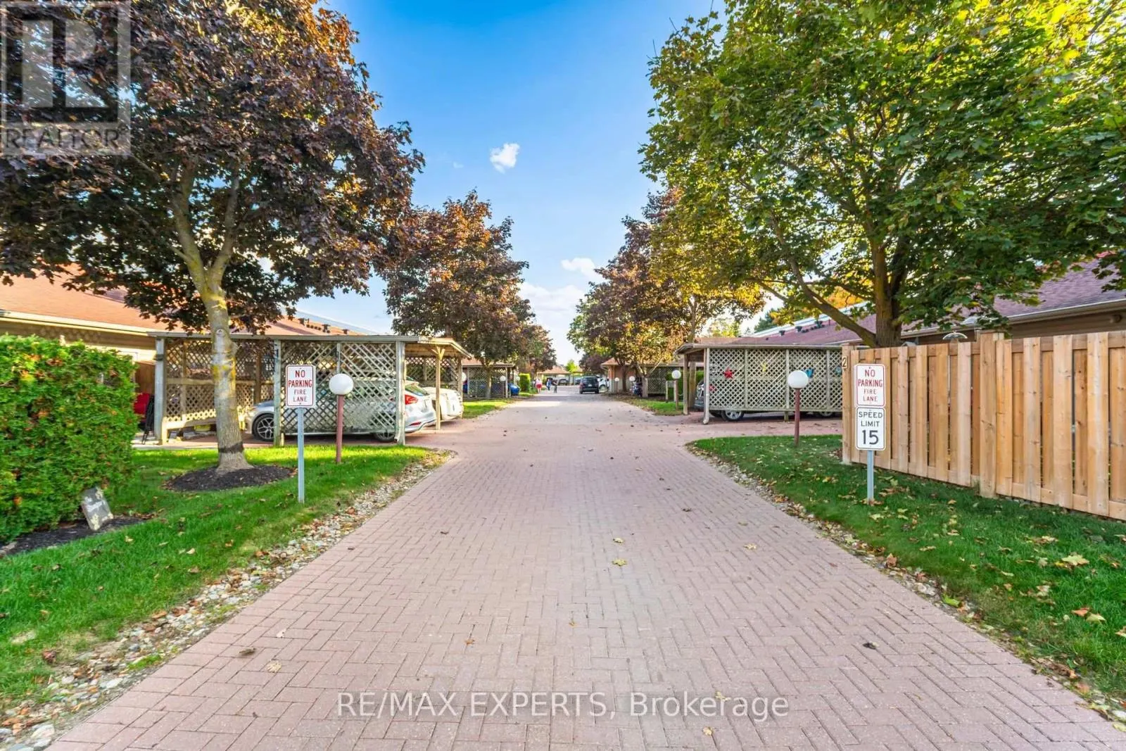 22 - 77 MILL STREET E