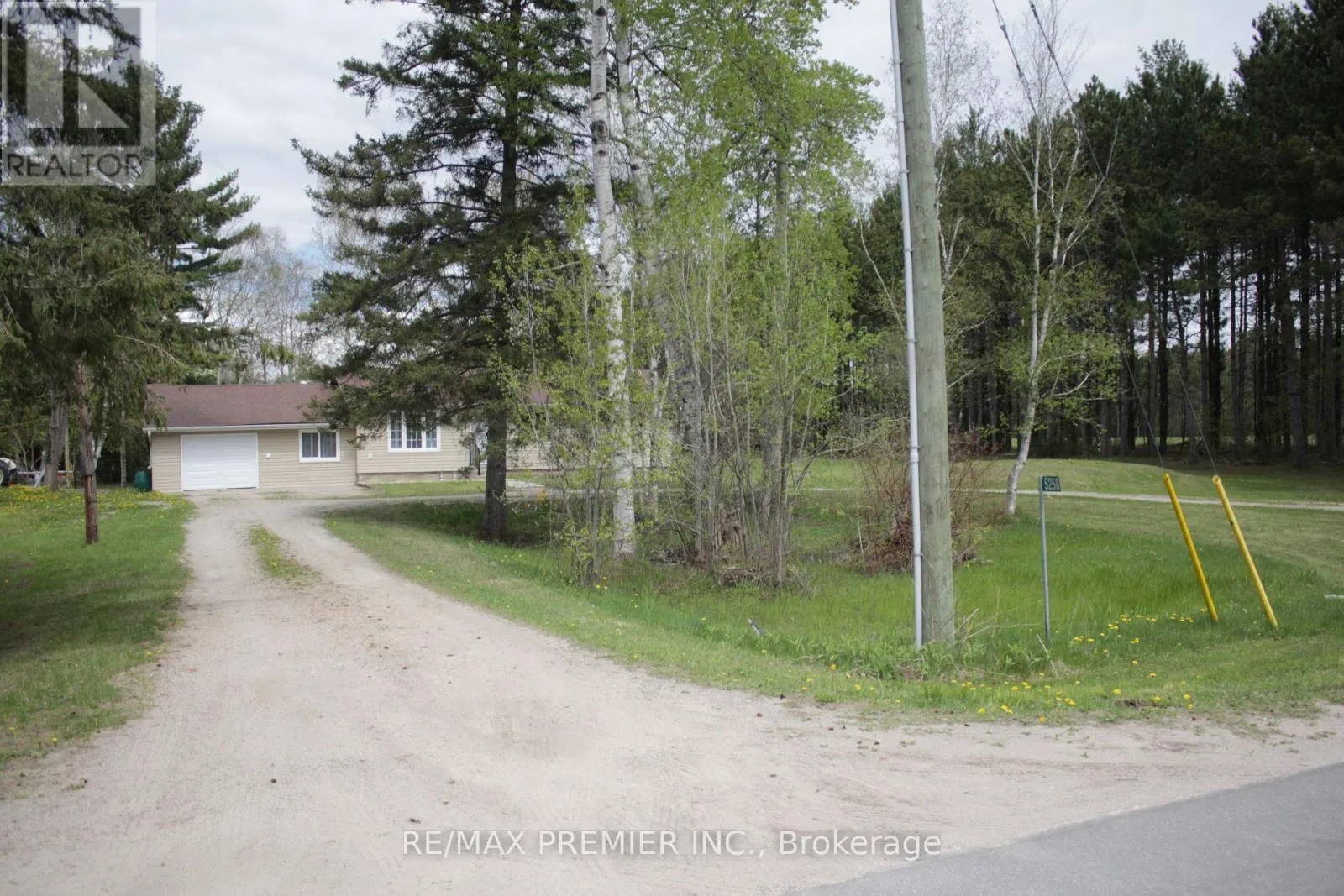 5258 30TH SIDE ROAD