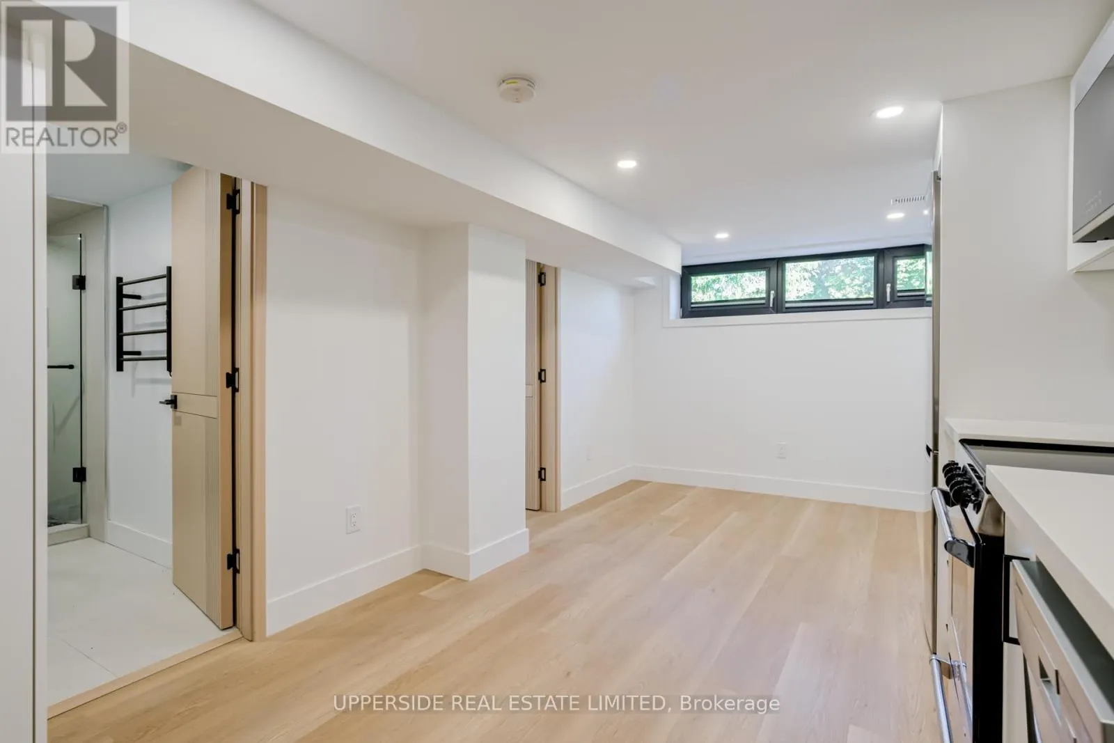 61 MARLIN COURT