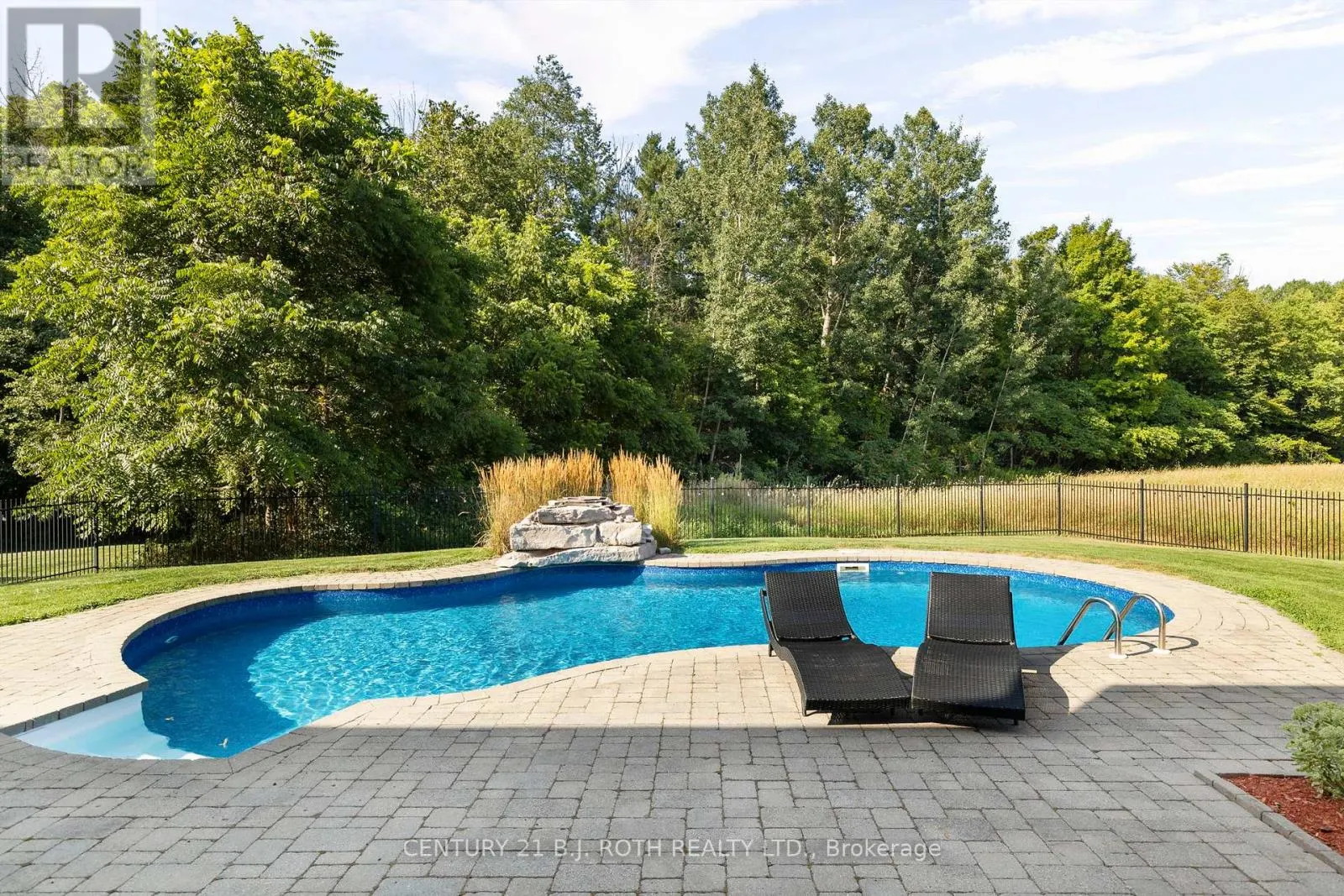 256 DENNEY DRIVE
