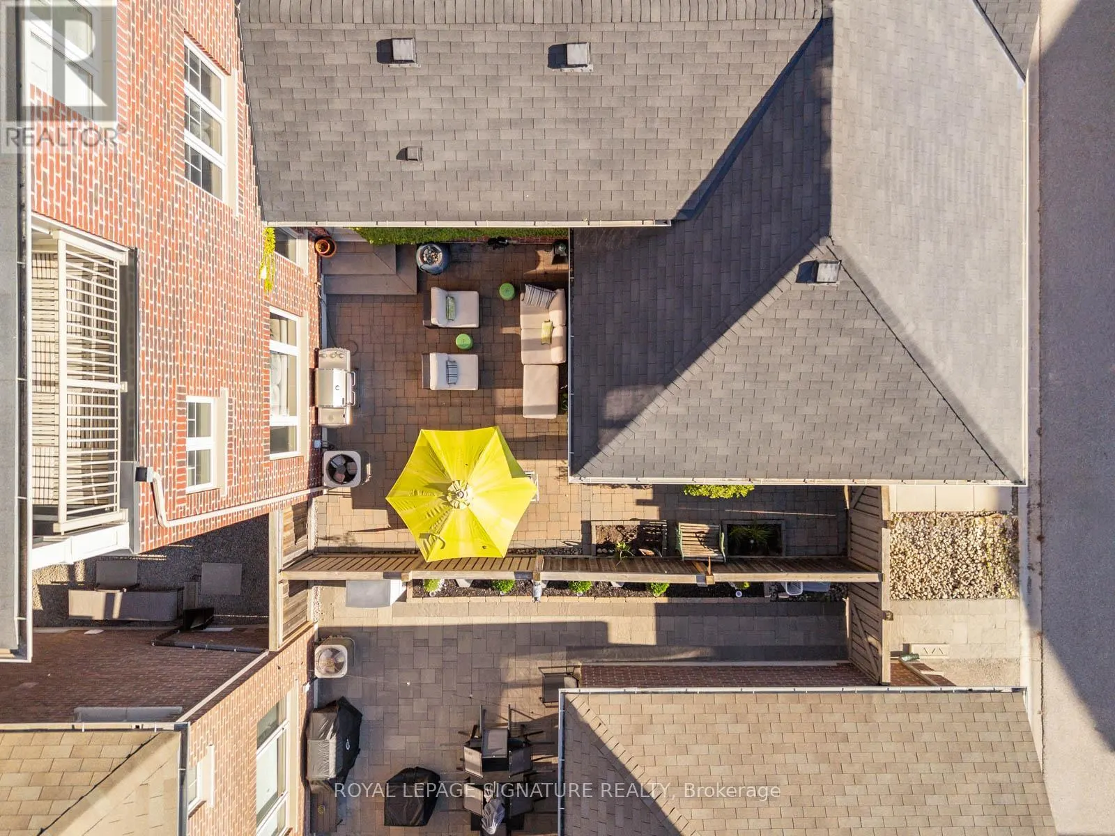 116 BARONS STREET