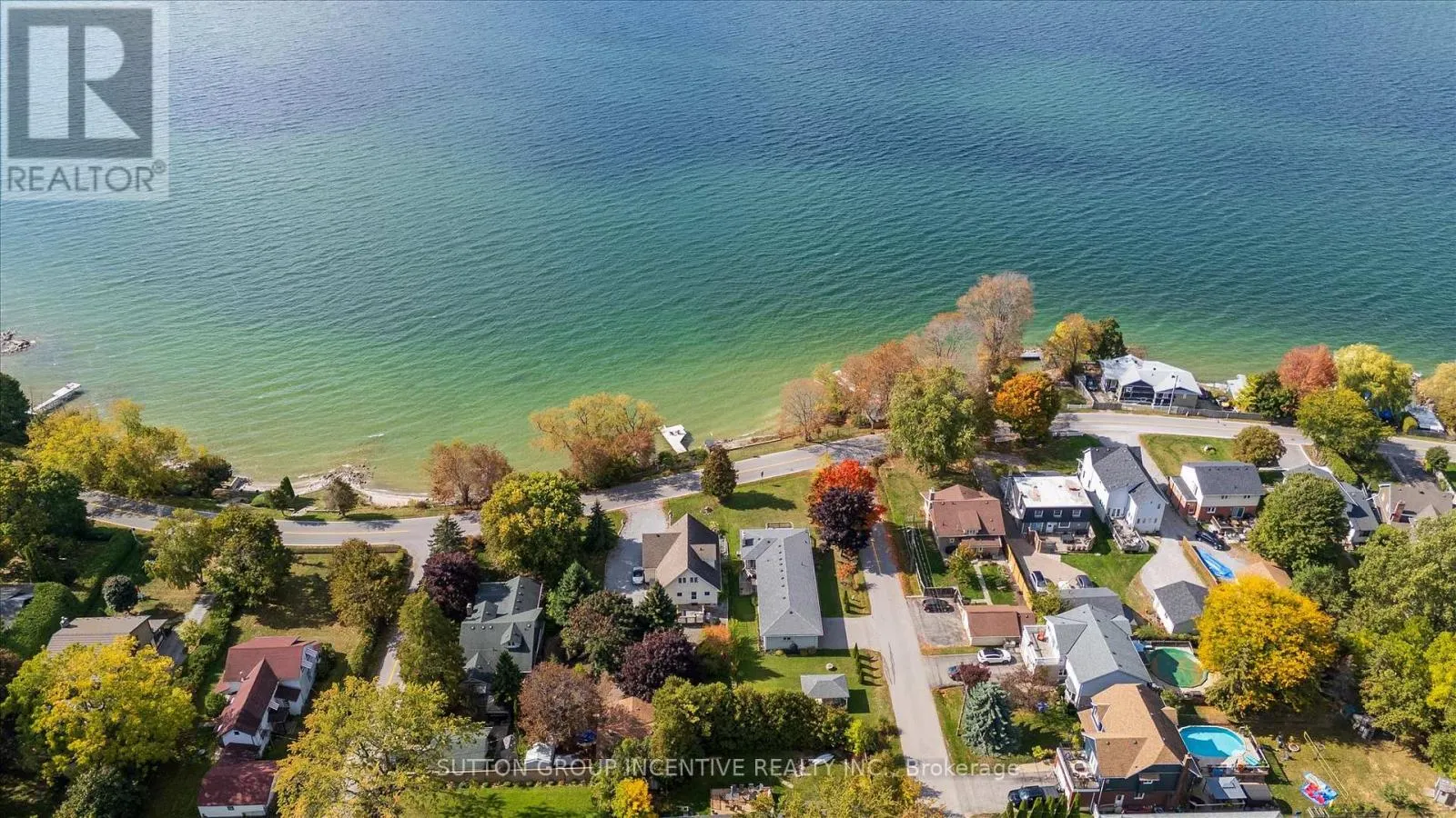 183 LAKE DRIVE N