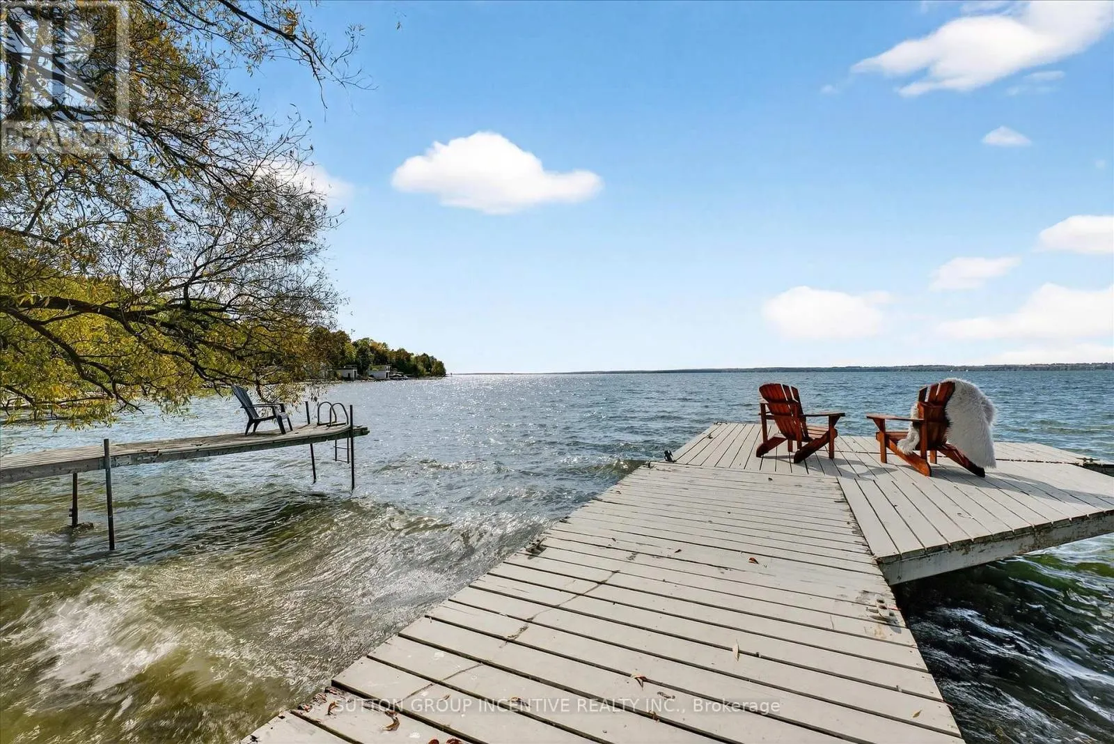 183 LAKE DRIVE N