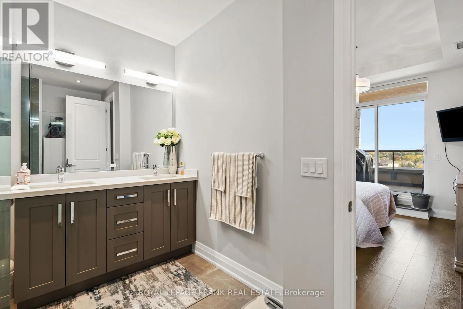 712 - 25 BAKER HILL BOULEVARD, #712