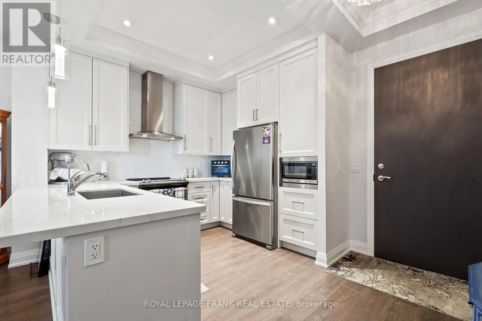 712 - 25 BAKER HILL BOULEVARD, #712