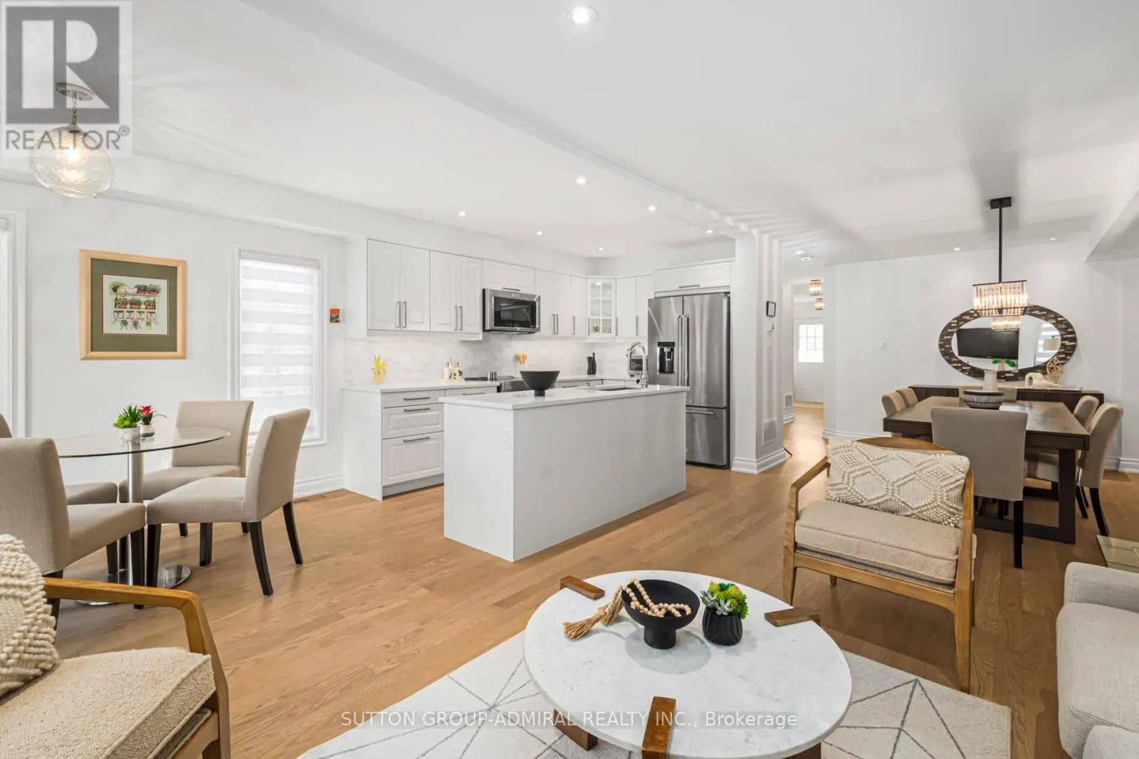 10 OAK PARK CRESCENT