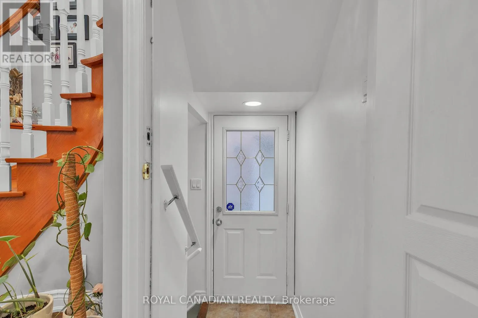 6 MEDITERRA DRIVE