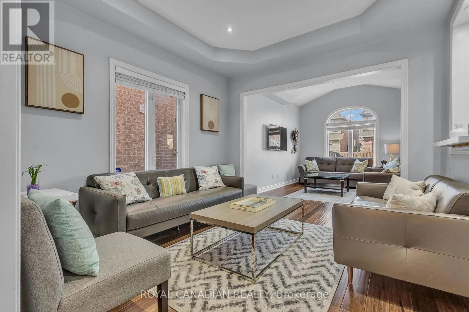 6 MEDITERRA DRIVE