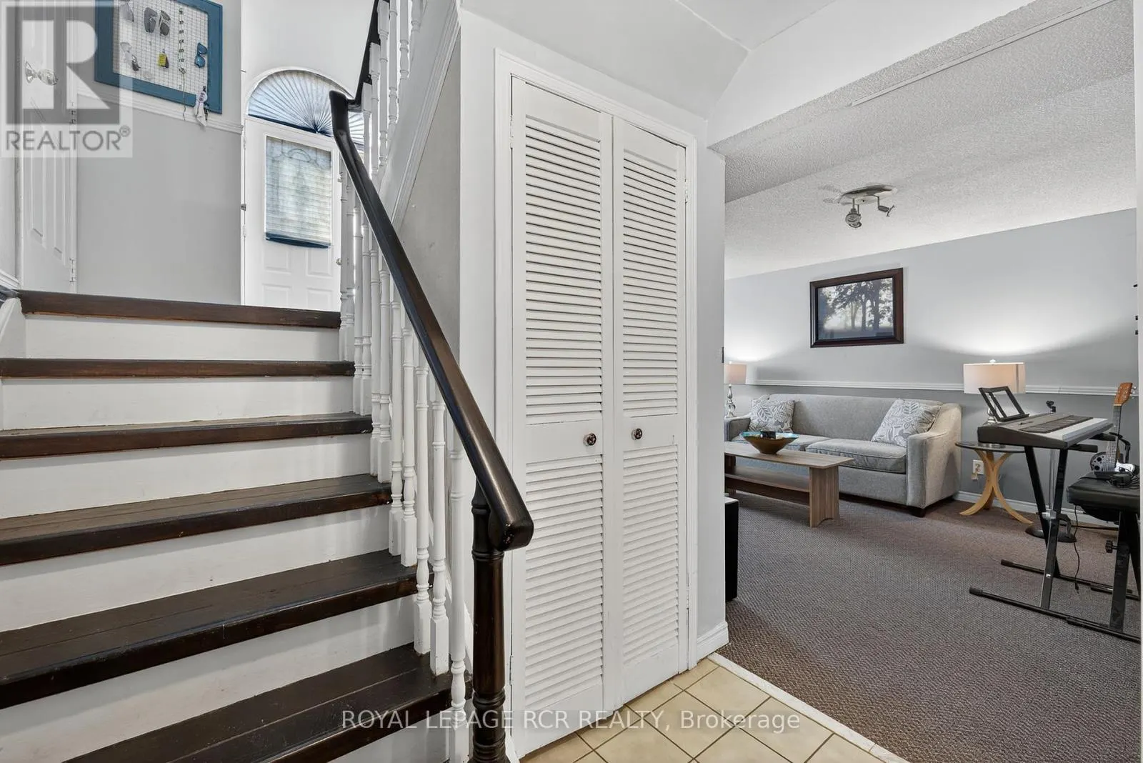 21 CROWN CRESCENT